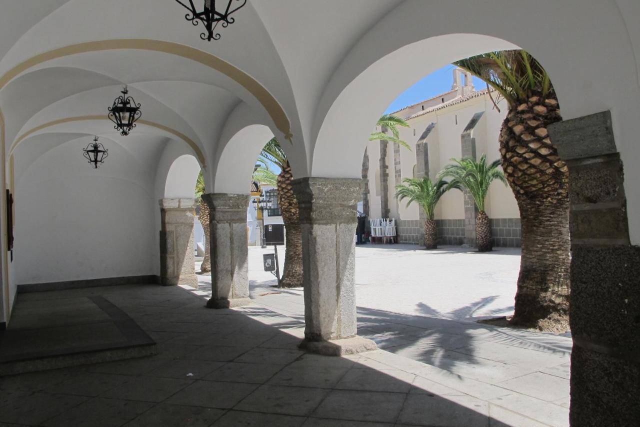 La * Medina de las Torres